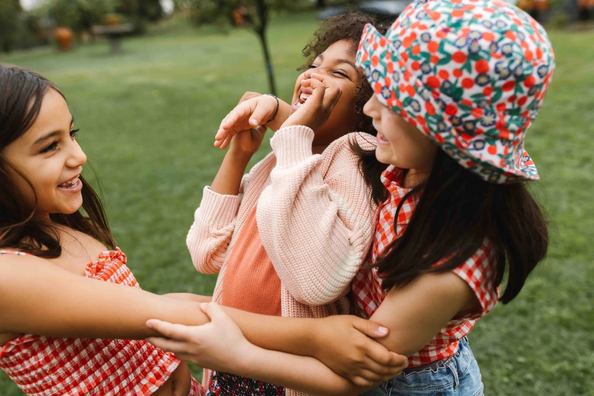 Vera Bucket Hat in Flower Print